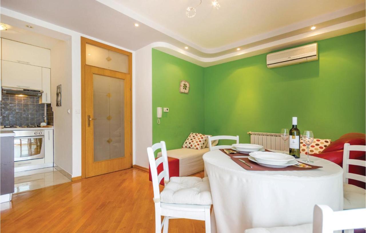 1 Bedroom Amazing Apartment In Rijeka Dış mekan fotoğraf