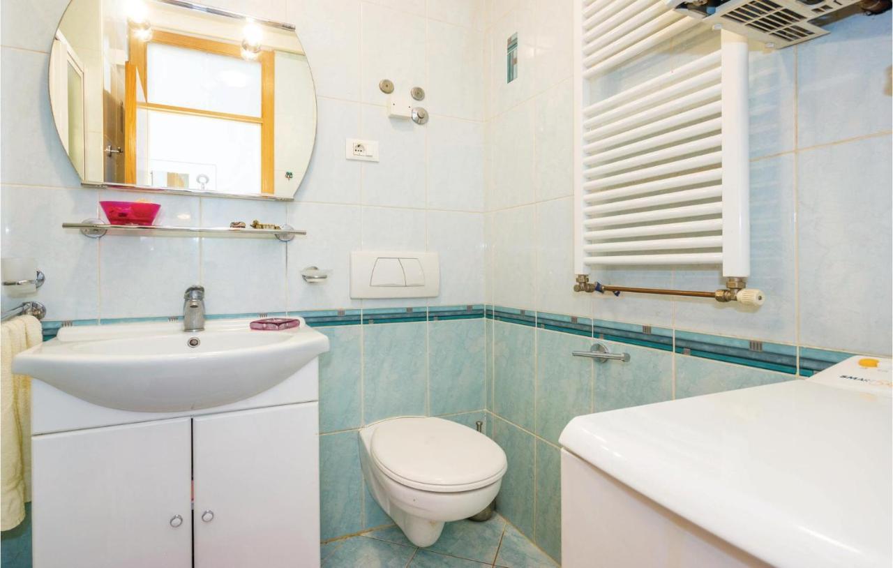 1 Bedroom Amazing Apartment In Rijeka Dış mekan fotoğraf